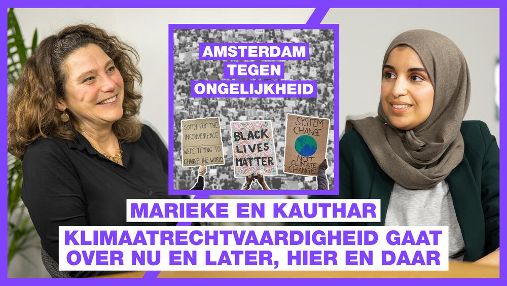 Illustratie met een foto van Marieke en een foto van Kauthar terwijl ze in gesprek zijn. Op de voorgrond de afbeelding van de podcast en de tekst: Marieke en Kauthar - Klimaatrechtvaardigheid gaat over nu en later, hier en daar