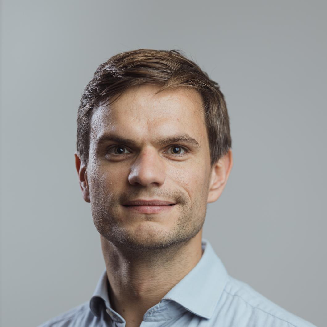 Portretfoto van Bram Joanknecht