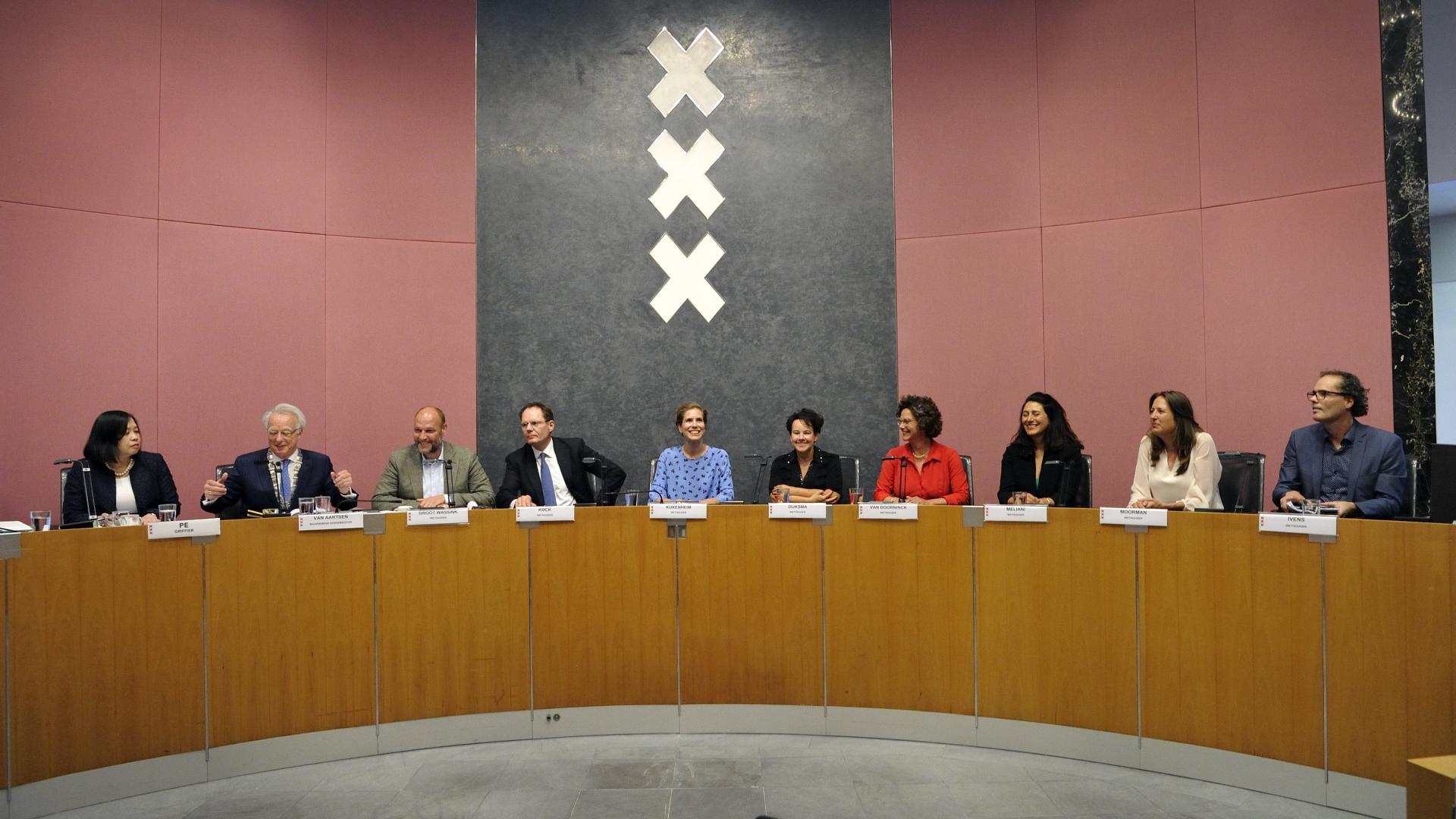 37925-180530-raadszaal-installatiewethouders_HR-372.jpg