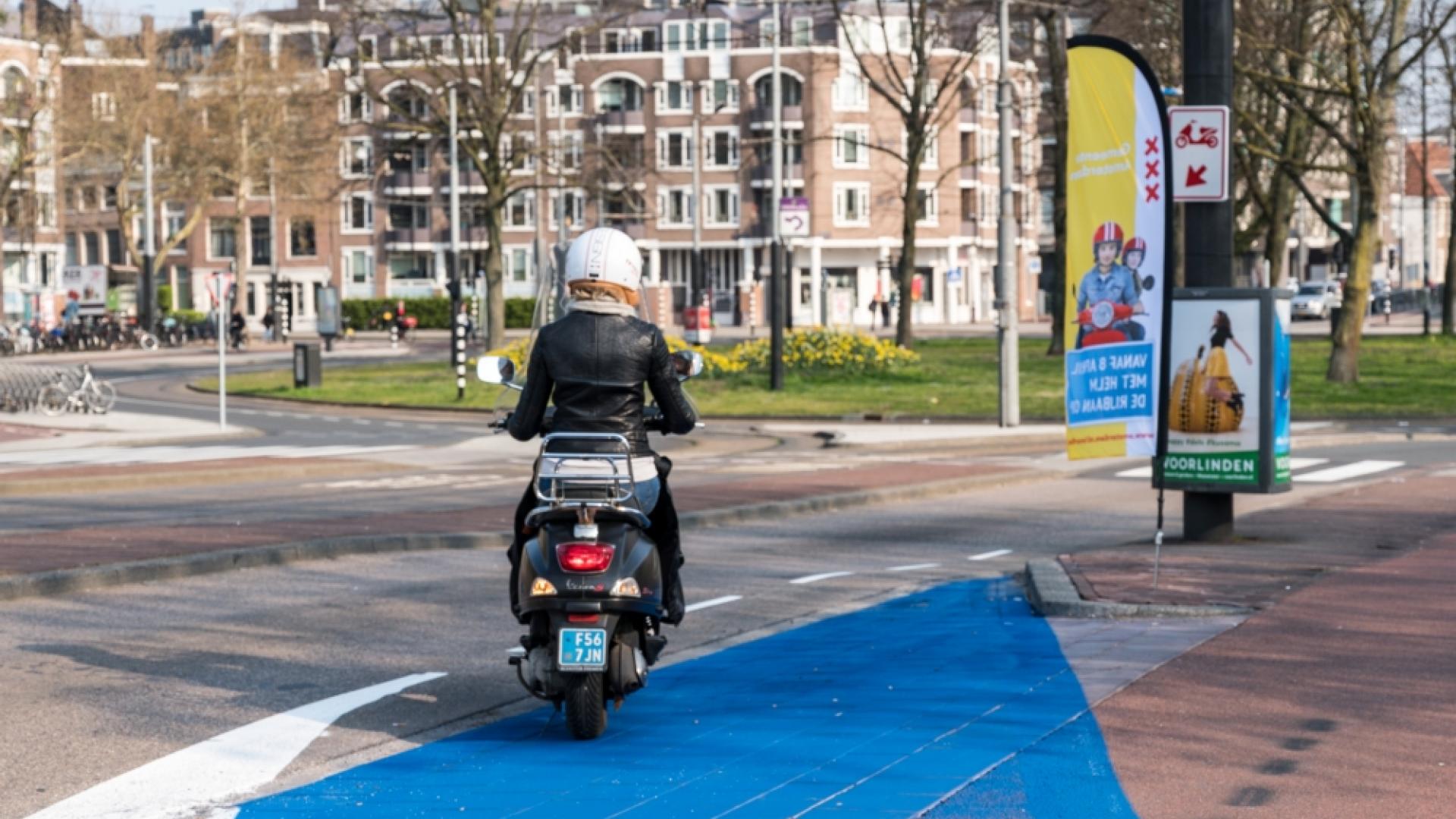 Snorfiets van het fietspad blijkt groot succes | GroenLinks Amsterdam